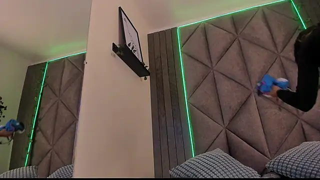 SabrinaSpell  online show from 29, 11, 2025