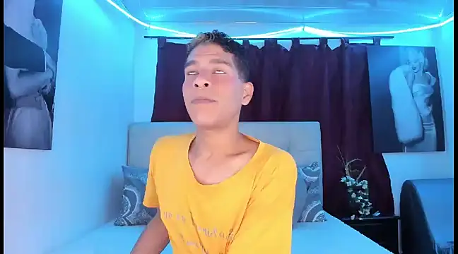 Ethan Boyy online show from 2, 2, 2025