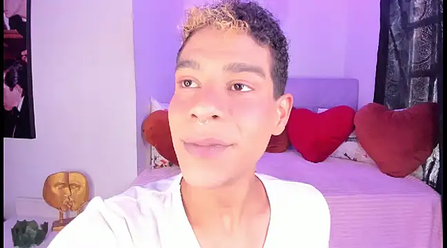 Ethan Boyy online show from 17, 2, 2025