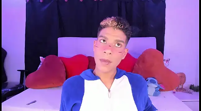 Ethan Boyy online show from 28, 2, 2025