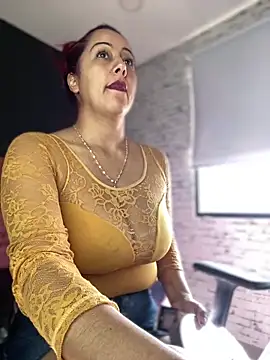 Snapshot of Miss__Melody chatting on 18, 1, 2025 Miss Melody online show from 18, 1, 2025