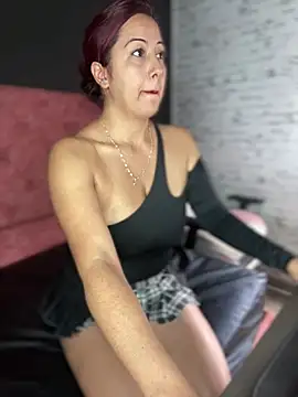 Snapshot of Miss__Melody chatting on 28, 1, 2025 Miss Melody online show from 28, 1, 2025