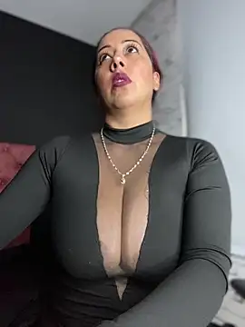 Snapshot of Miss__Melody chatting on 4, 3, 2025 Miss Melody online show from 4, 3, 2025