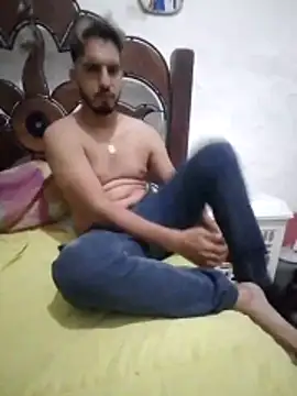 Snapshot of alejo5288 chatting on 26, 2, 2026 alejo5288 online show from 26, 2, 2026