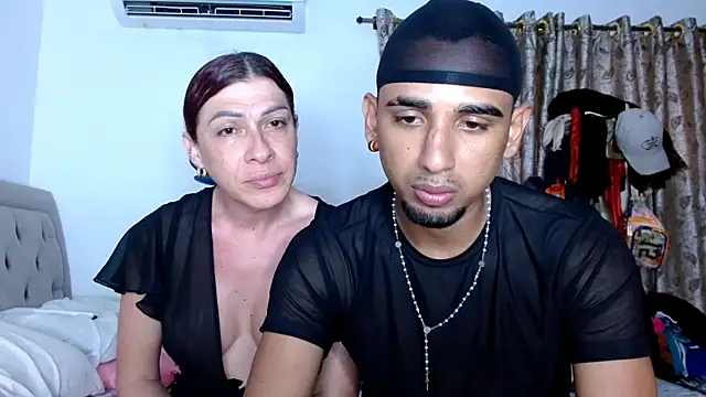 sweethoneytsx online show from 9, 11, 2025