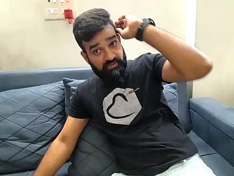 Snapshot of fuck_buddiess chatting on 2, 2, 2025 fuck buddiess online show from 2, 2, 2025