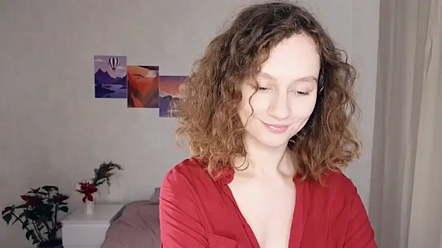 Leya Curly online show from 27, 1, 2025