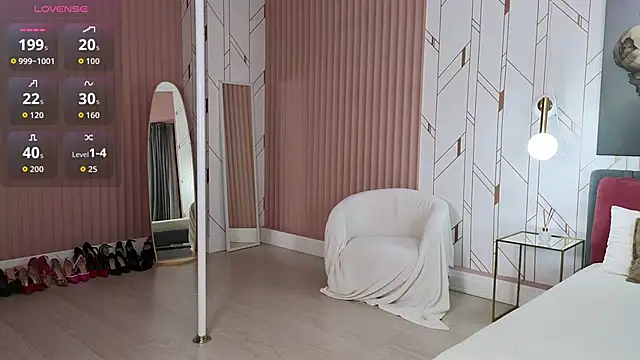 Snapshot of Eva__Summer chatting on 9, 9, 2025 Eva Summer online show from 9, 9, 2025