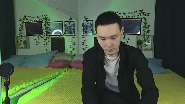 Snapshot of M_Jasper chatting on 10, 2, 2025 M Jasper online show from 10, 2, 2025