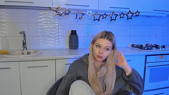 Snapshot of SynnoveEyre chatting on 21, 1, 2025 SynnoveEyre online show from 21, 1, 2025