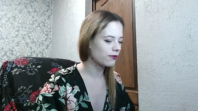 LauraBlan online show from 28, 2, 2025