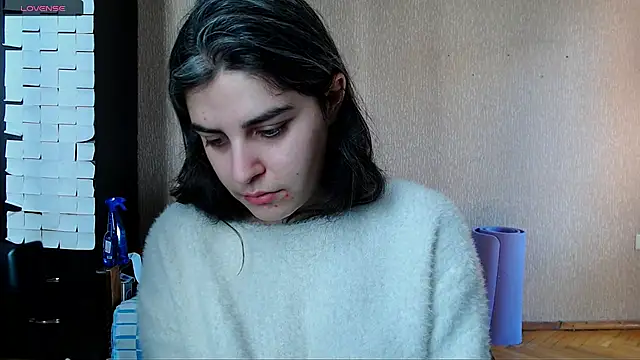  Roselina  online show from 1, 2, 2026