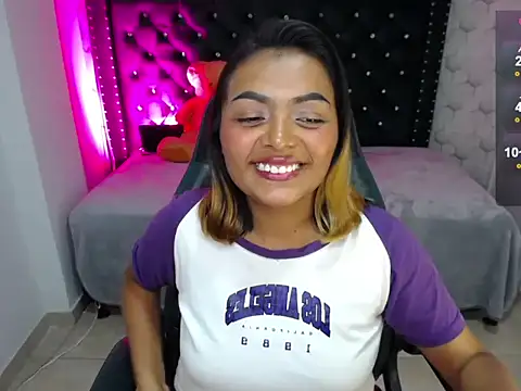 madelein m online show from 13, 2, 2025
