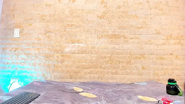 pocahontas pow online show from 15, 9, 2025