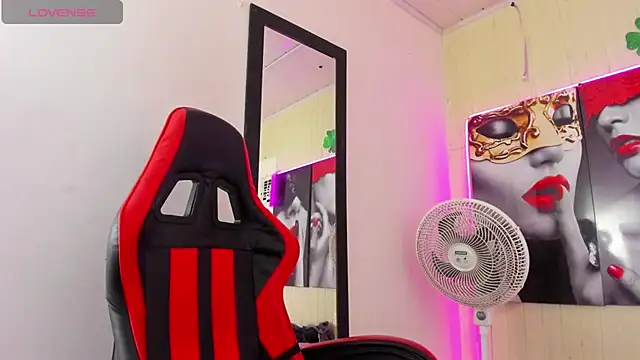 Miss sparkle00 online show from 3, 10, 2025