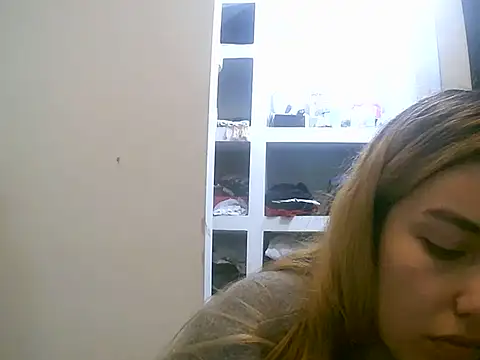 VittoriaTaylor online show from 23, 3, 2026