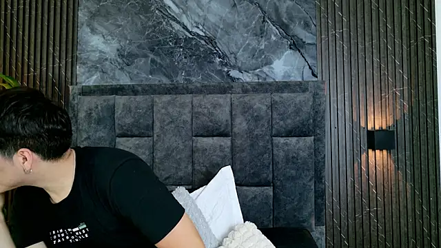 vanilla hot online show from 18, 11, 2025