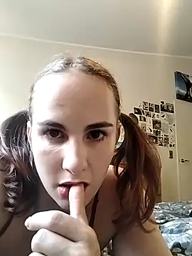 courtneycux online show from 21, 1, 2025