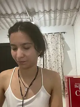 Bella still online show from 18, 3, 2025