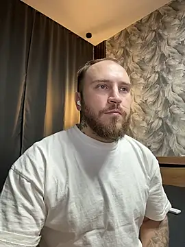 Snapshot of _XxX-XxX_ chatting on 23, 11, 2025 XxX-XxX online show from 23, 11, 2025