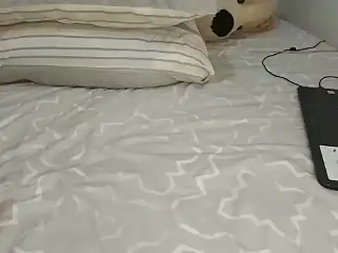 Snapshot of Chandy012 chatting on 1, 11, 2025 Chandy012 online show from 1, 11, 2025