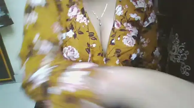 Lovely Sreya online show from 17, 2, 2025