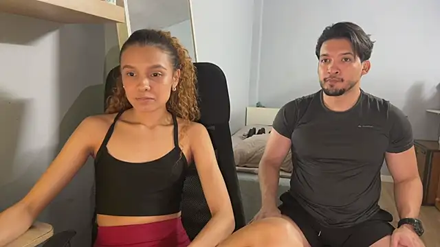 Snapshot of RagnarLothbrokXX chatting on 10, 11, 2025 RagnarLothbrokXX online show from 10, 11, 2025