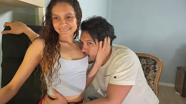 Snapshot of RagnarLothbrokXX chatting on 22, 11, 2025 RagnarLothbrokXX online show from 22, 11, 2025