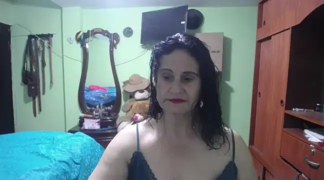jazmin mature  online show from 15, 2, 2025