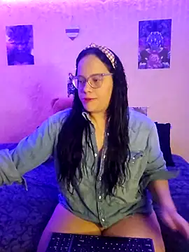 Snapshot of katrina29 chatting on 8, 2, 2025 katrina29 online show from 8, 2, 2025