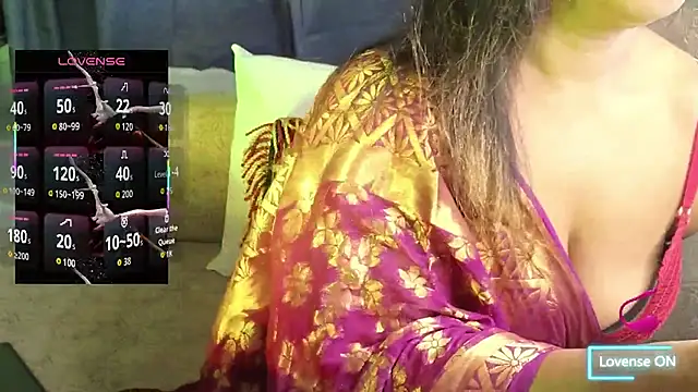 Snapshot of Bengali_Cute_Girl chatting on 18, 9, 2025 Bengali Cute Girl online show from 18, 9, 2025