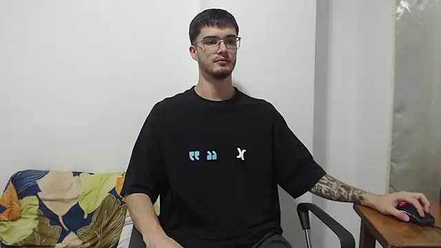 Aleex Miller online show from 6, 10, 2025