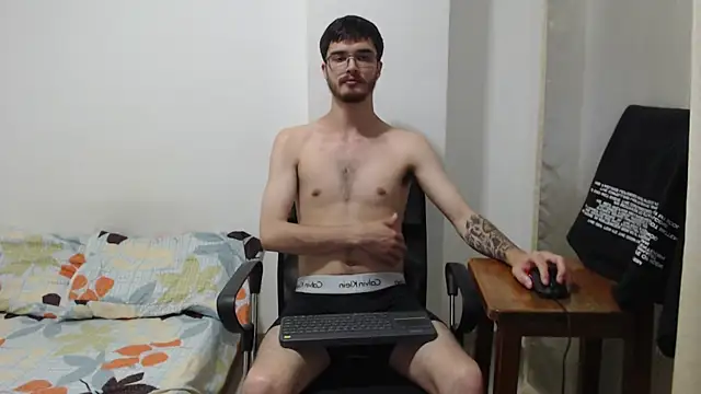 Aleex Miller online show from 8, 11, 2025