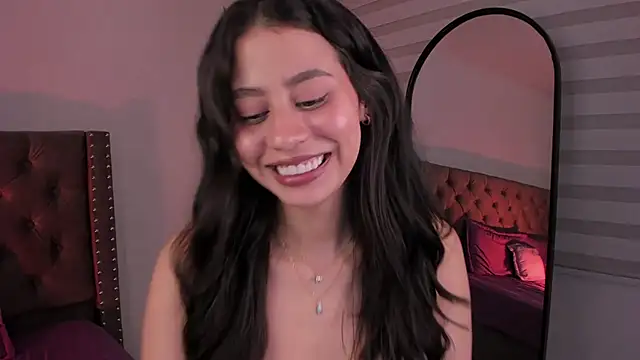 Snapshot of hannah_brady chatting on 11, 2, 2025 hannah brady online show from 11, 2, 2025