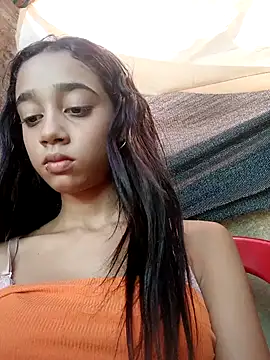 Snapshot of Zoe_Sweett18 chatting on 24, 1, 2025 Zoe Sweett18 online show from 24, 1, 2025