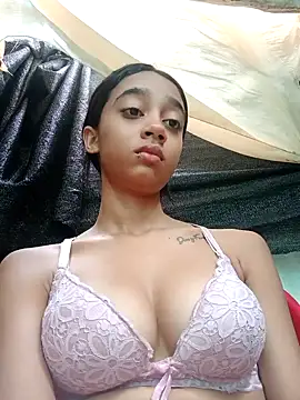 Snapshot of Zoe_Sweett18 chatting on 6, 2, 2025 Zoe Sweett18 online show from 6, 2, 2025