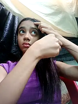 Snapshot of Zoe_Sweett18 chatting on 19, 2, 2025 Zoe Sweett18 online show from 19, 2, 2025