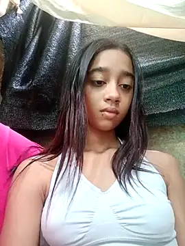 Snapshot of Zoe_Sweett18 chatting on 22, 2, 2025 Zoe Sweett18 online show from 22, 2, 2025