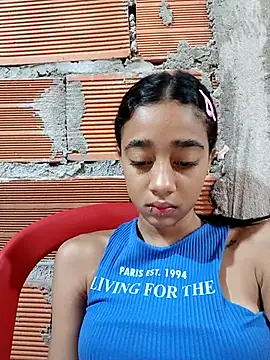 Snapshot of Zoe_Sweett18 chatting on 17, 10, 2025 Zoe Sweett18 online show from 17, 10, 2025