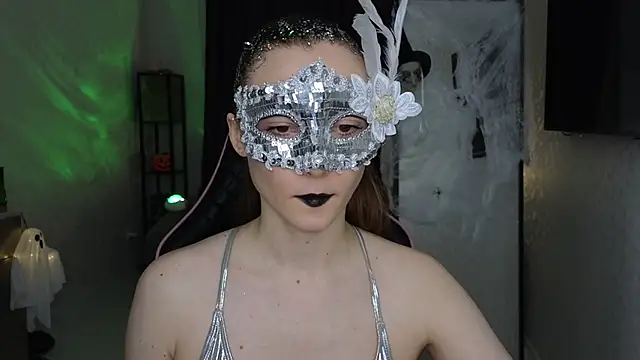 Snapshot of Sweeet_Lilit chatting on 28, 10, 2025 Sweeet Lilit online show from 28, 10, 2025