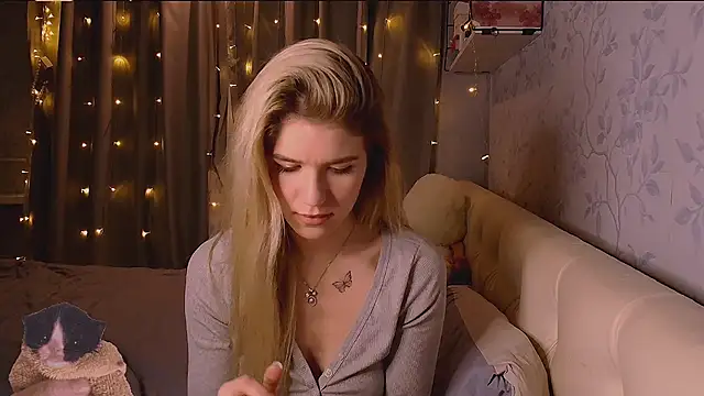 Melissa smith  online show from 17, 11, 2025