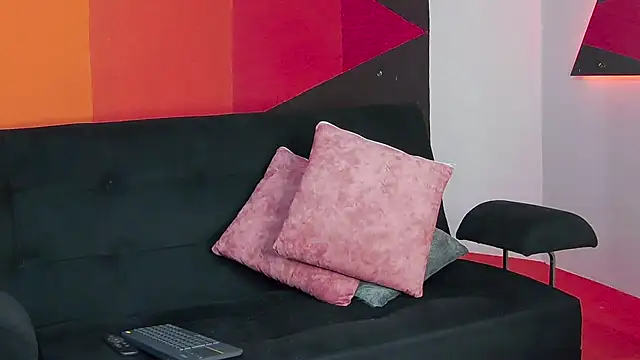 AmbarDupont online show from 12, 2, 2025