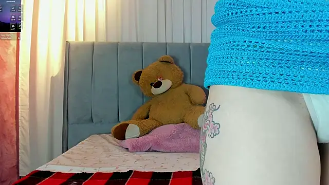 Snapshot of camilapersy chatting on 11, 2, 2025 camilapersy online show from 11, 2, 2025