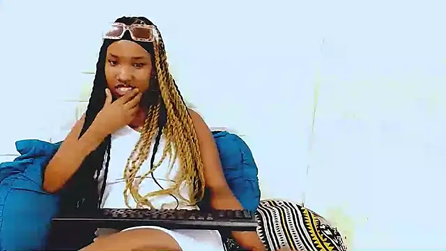 EroticSexyPrada online show from 22, 3, 2025