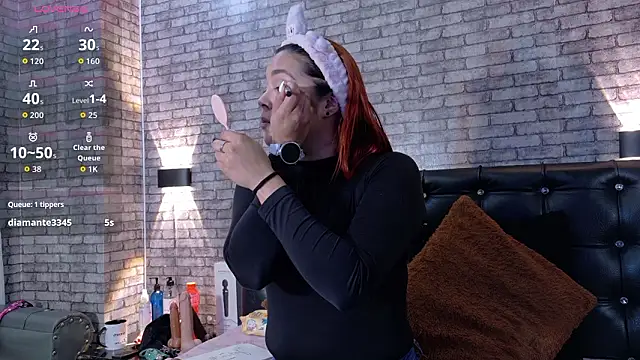 Snapshot of Sophie_new25 chatting on 11, 3, 2026 Sophie new25 online show from 11, 3, 2026