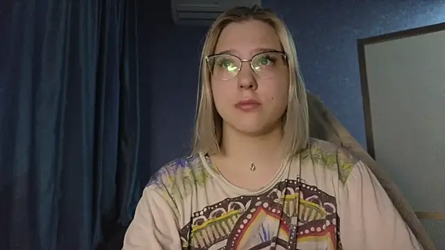 HotBrandyX online show from 15, 11, 2025