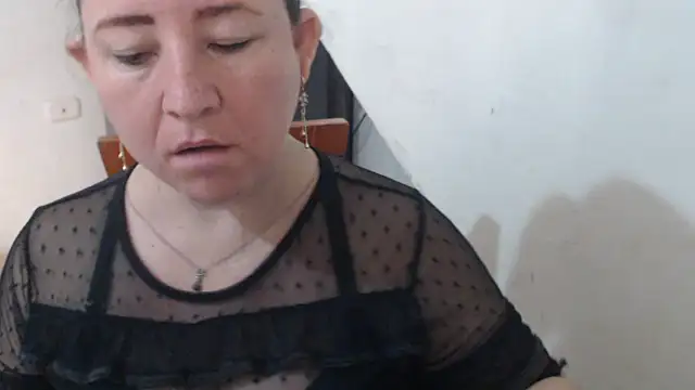 Yohis Kiut25 online show from 19, 9, 2025