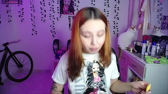 Snapshot of _codeline chatting on 10, 10, 2025 codeline online show from 10, 10, 2025