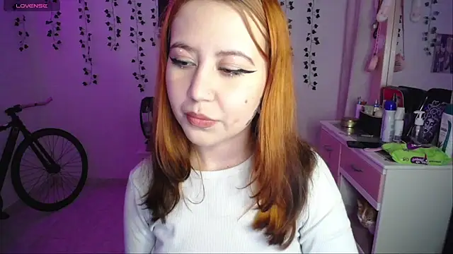 Snapshot of _codeline chatting on 11, 10, 2025 codeline online show from 11, 10, 2025