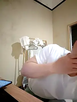 Snapshot of goodboyfcy chatting on 12, 2, 2025 goodboyfcy online show from 12, 2, 2025